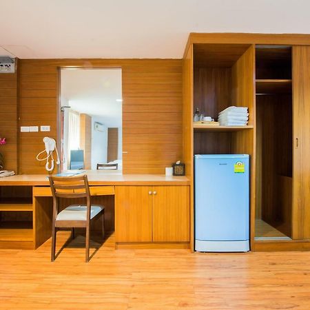 Oyo 257 Sea Paradise Hotel Sattahip Εξωτερικό φωτογραφία