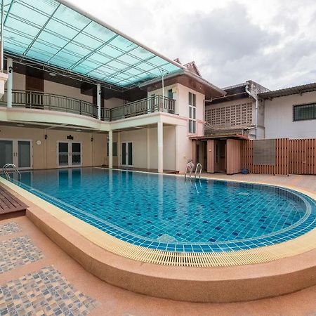 Oyo 257 Sea Paradise Hotel Sattahip Εξωτερικό φωτογραφία