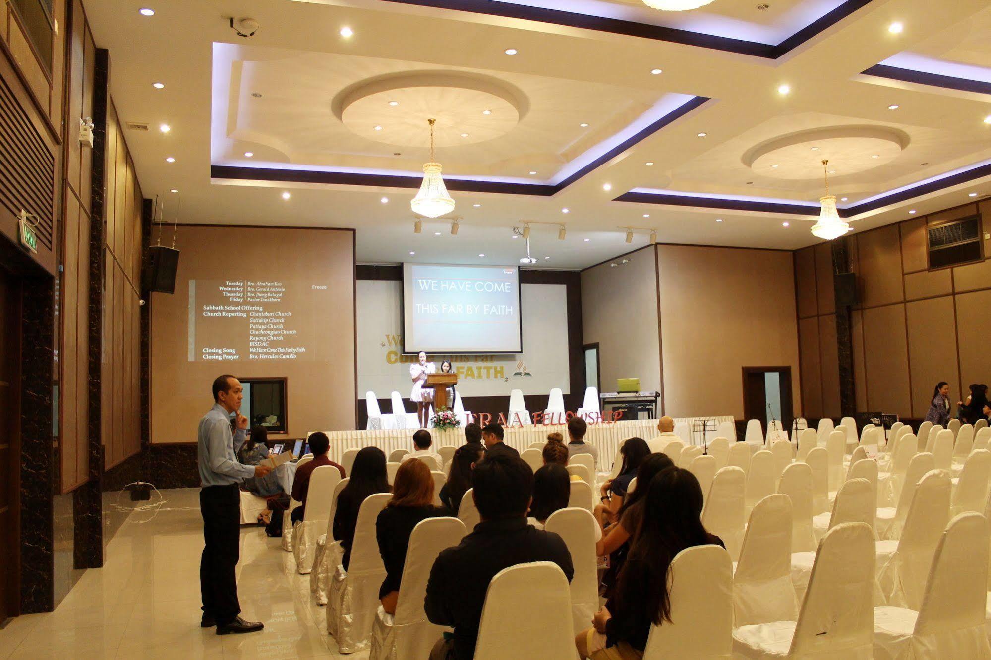 Oyo 257 Sea Paradise Hotel Sattahip Εξωτερικό φωτογραφία