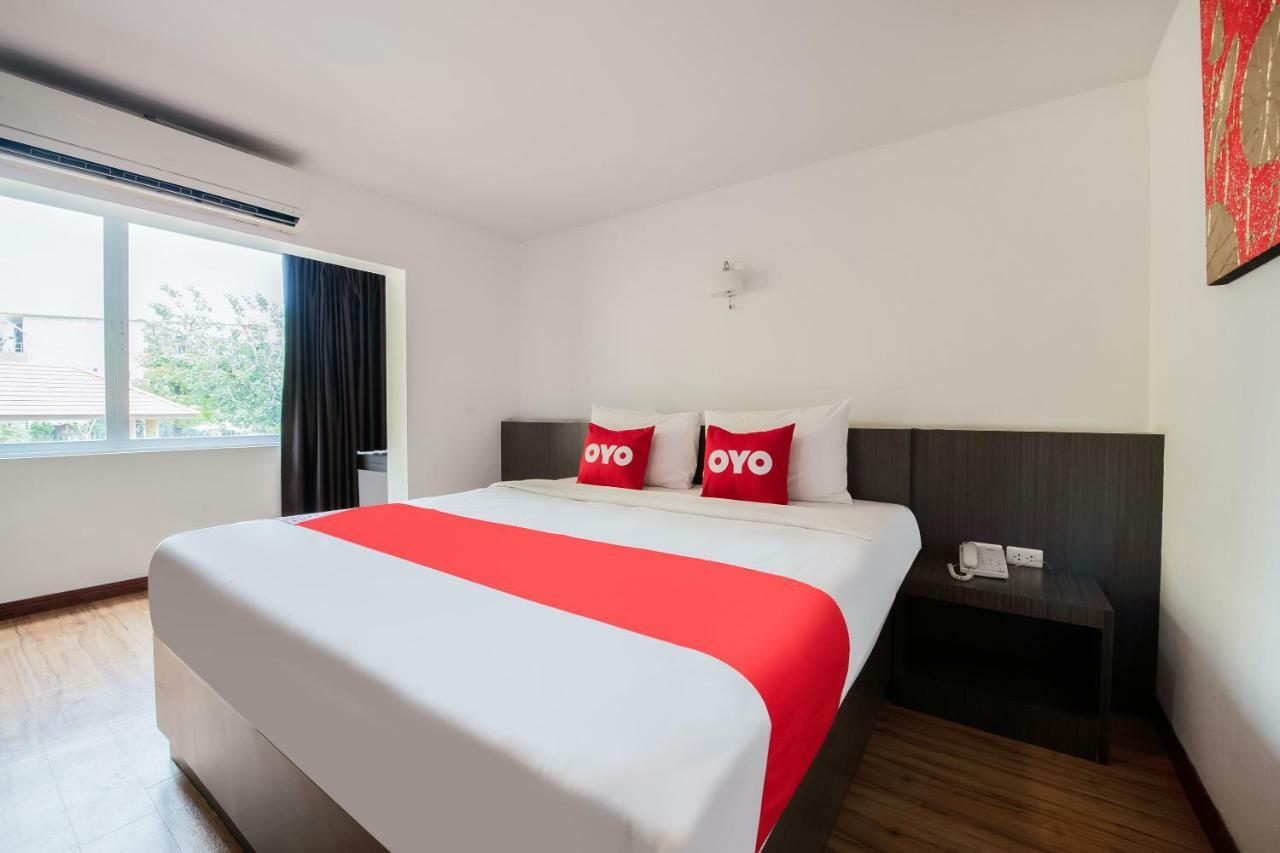 Oyo 257 Sea Paradise Hotel Sattahip Εξωτερικό φωτογραφία