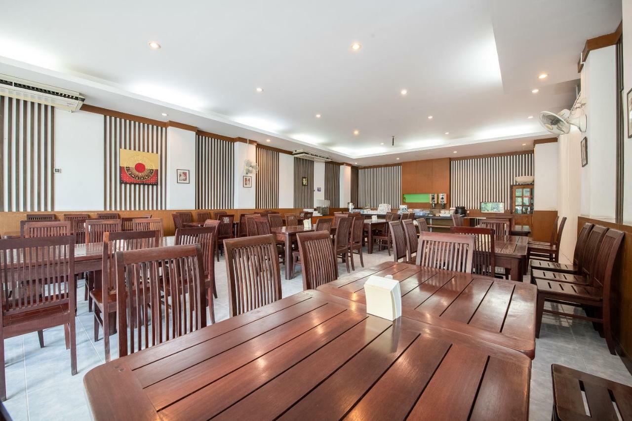 Oyo 257 Sea Paradise Hotel Sattahip Εξωτερικό φωτογραφία