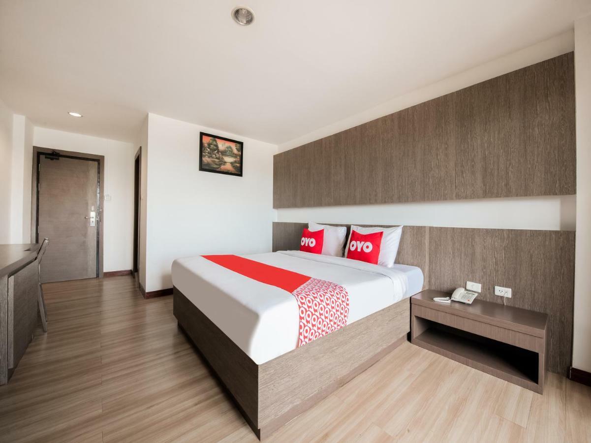 Oyo 257 Sea Paradise Hotel Sattahip Εξωτερικό φωτογραφία